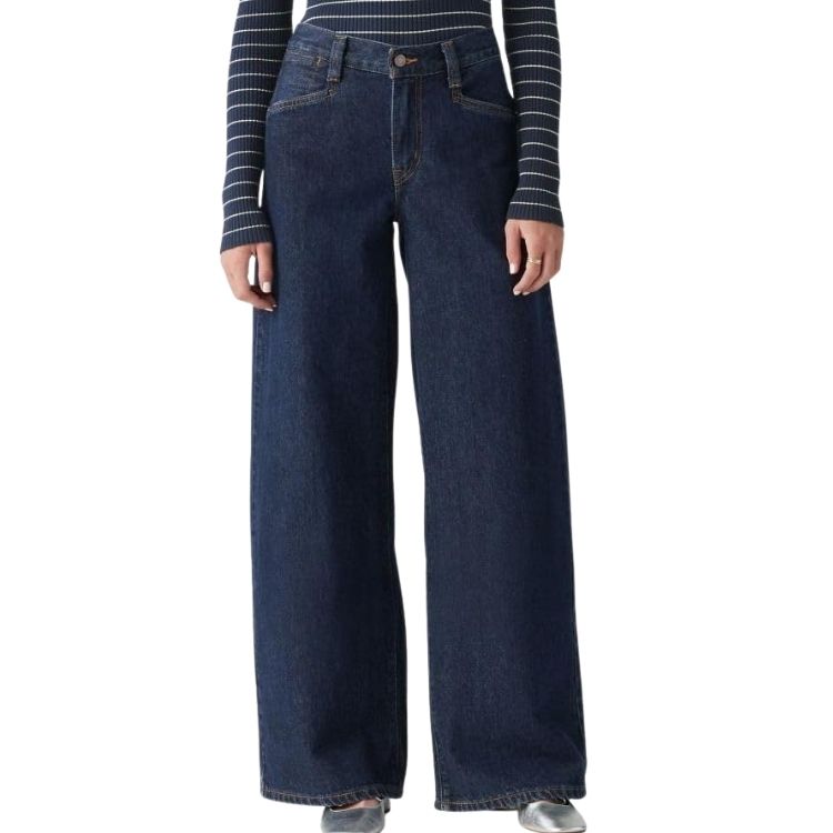 Levi's 94 Baggy Wide Leg Jeans in a light denim wash