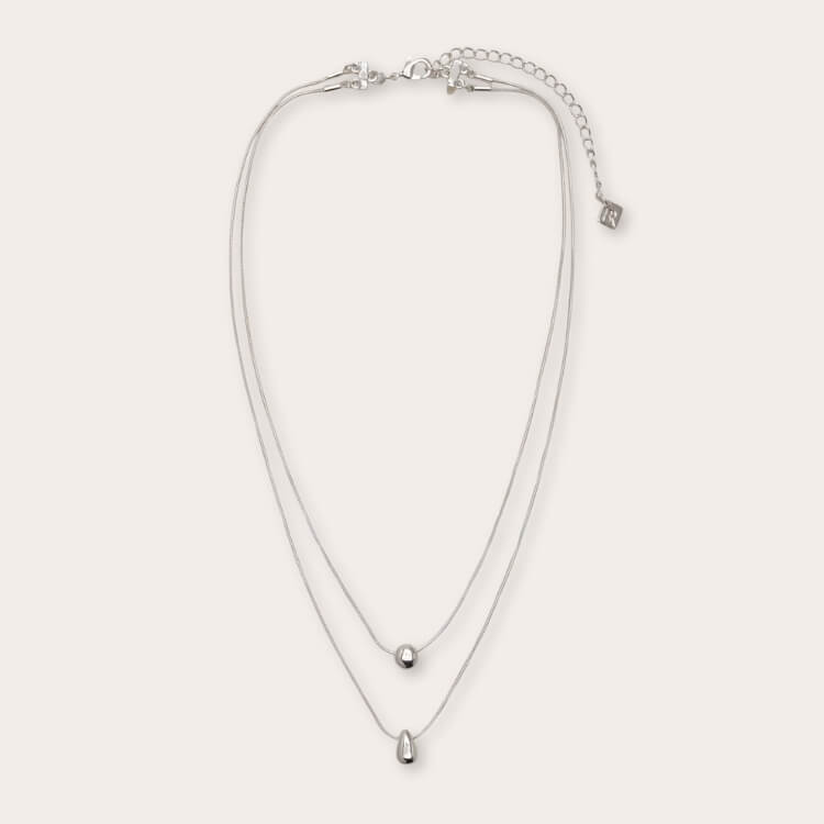 Banana Republic Factory Layered Metal Pendant Necklace in silver.