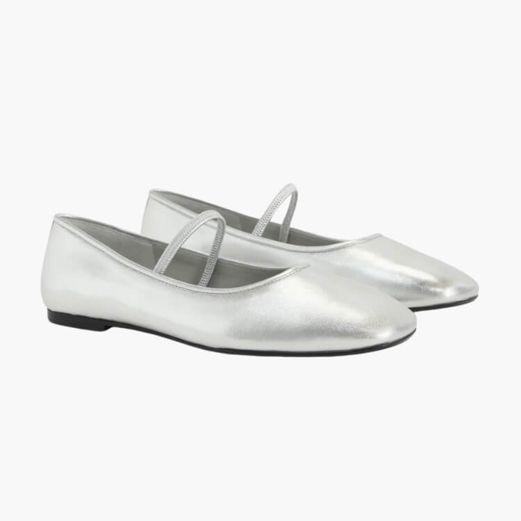 Everlane Soft Leather Mary Janes showing a flexible and comfortable silhouette.