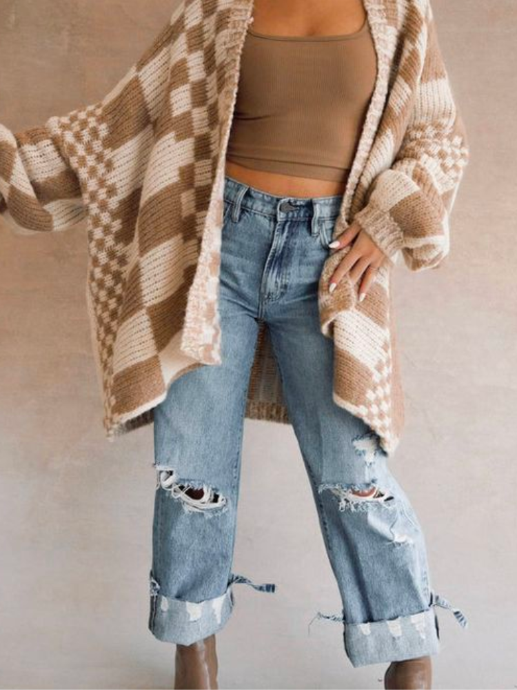 Pinterest casual knitwear look with a bold print.