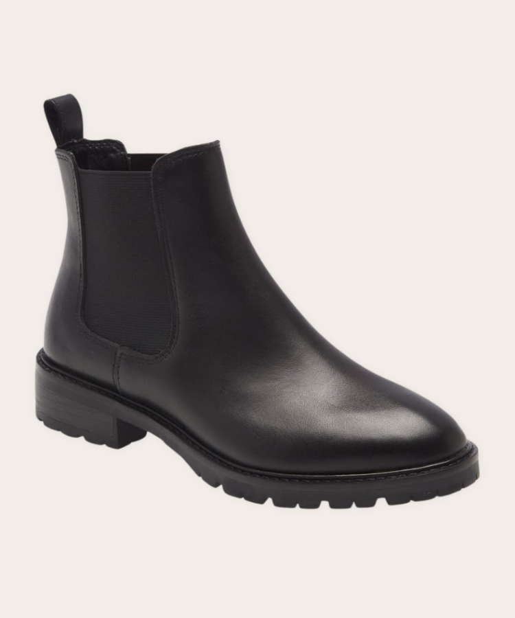 Steve Madden chunky black leather Chelsea boots.