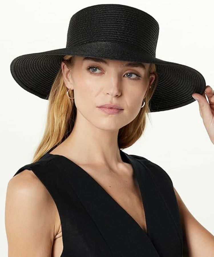 Wide-brimmed black sun hat from Amazon.